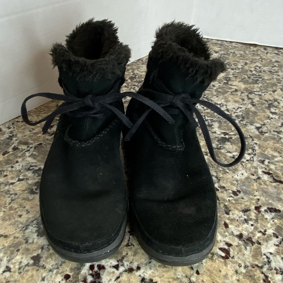 Skechers Chalet Snow Day Leather Faux Fur Lined Black Suede ToneUps Boots 6 - Picture 7 of 10